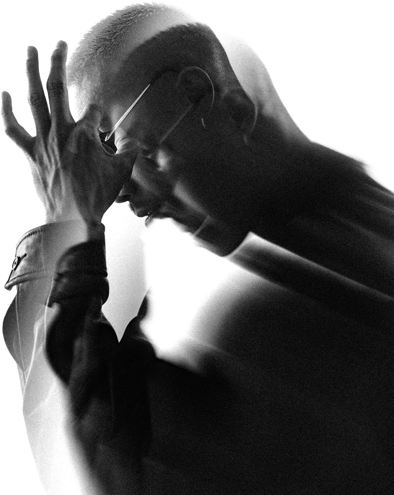 Portrait artistique en noir et blanc